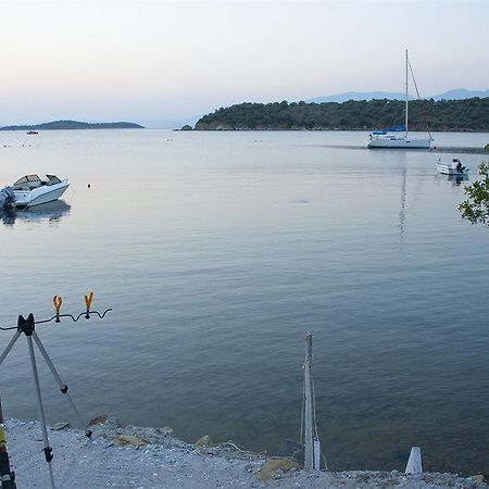 Trikeri Villas Exteriör bild
